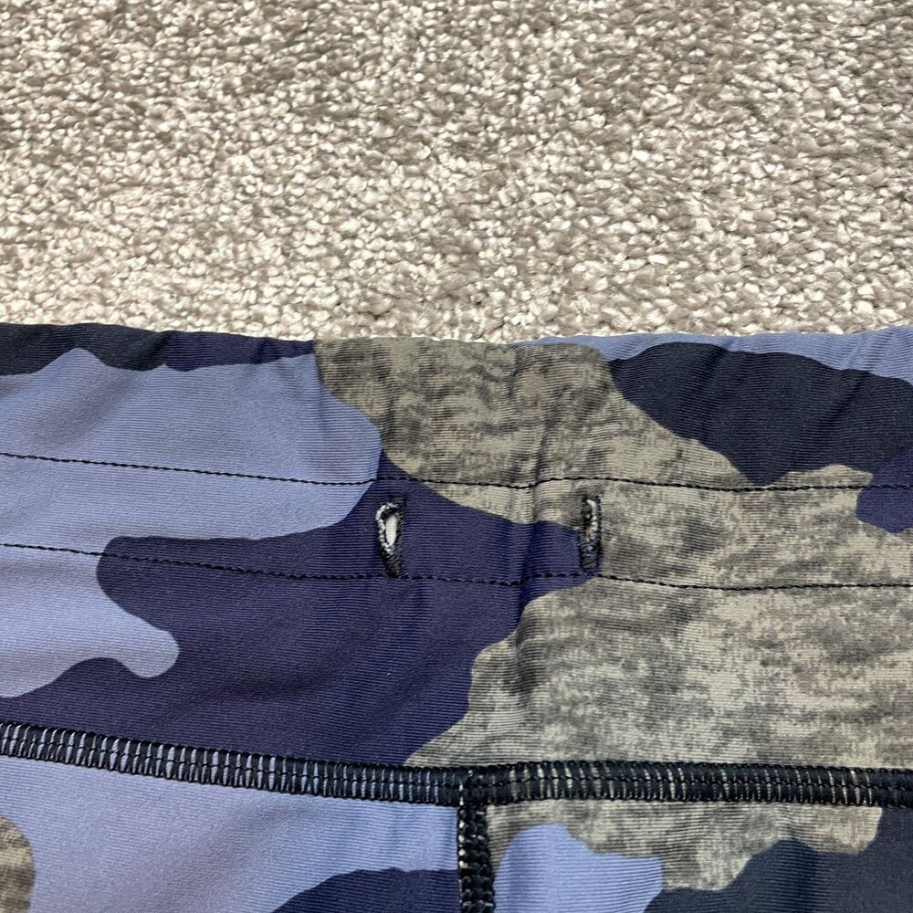 Aerie Chill Play Move Leggings Blue Camo Womens Medium Nylon Stretch Compression - Picture 12 of 13